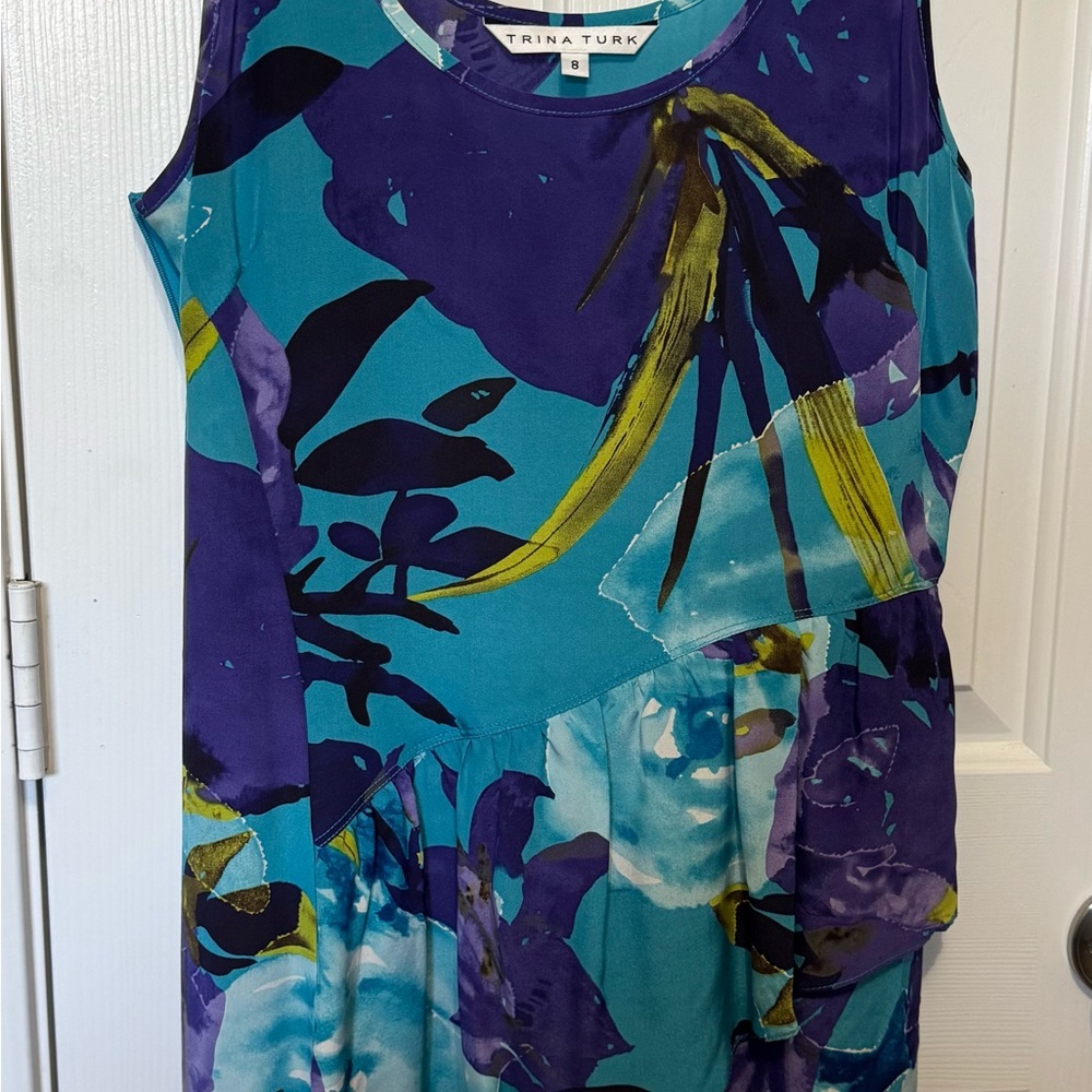 Trina Turk Tropical Floral Rachelle 100% Silk Ruffle Shift Dress Size 8